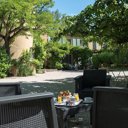 Logis Hotel Castel Mouisson Barbentane Exterior foto